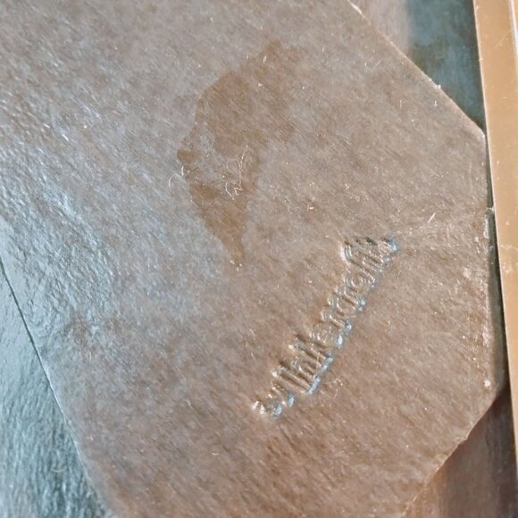 Woodgrain Picture Frame Gold Trim 5x7 Photos Tabletop  Wall Display - Picture 7 of 8